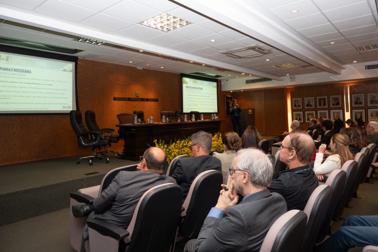CRM-MG reúne 25 apoiadores na campanha Juventude Segura